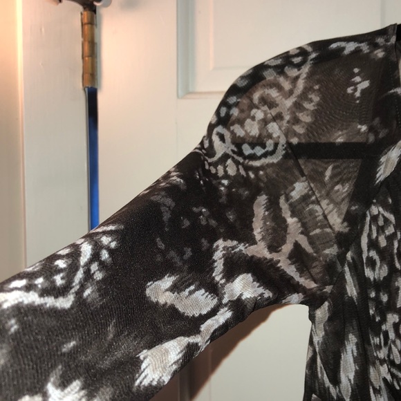 Brown Itkat Print Dress - Picture 4 of 8